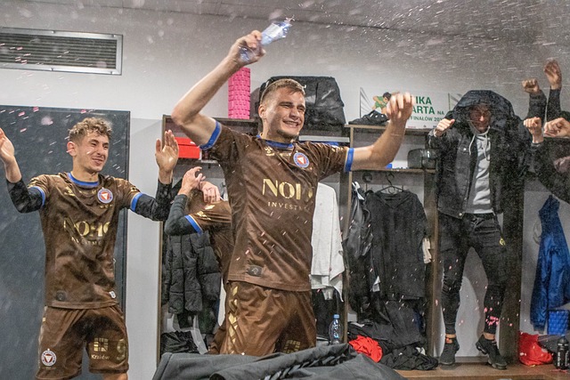 一线队中范 一线队中范